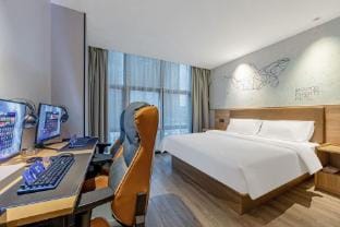 WanYoo Esports Hotel (Nanjing Hongyang Plaza Taishan Xincun Subway Station) Hotel in Nanjing