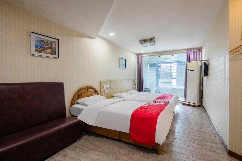 Nanjing Xianjia Shangpin Hotel (Huashengtang) Hotel in Nanjing