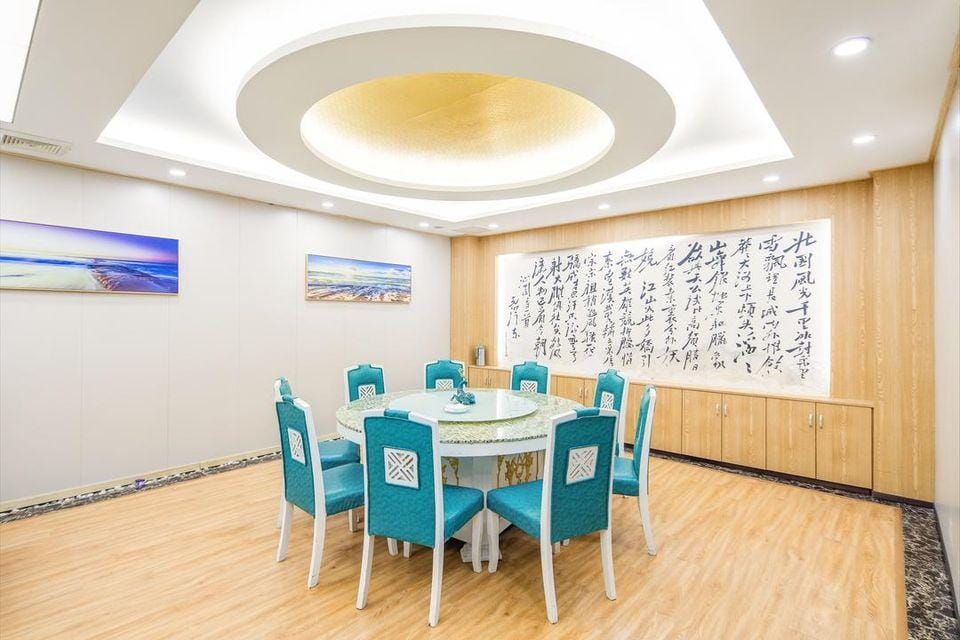 Lakeside Hotel (Yuejianglou) Hotel in Nanjing