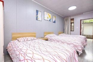 Dengtai Hotel (Nanjing Railway Station Hongshan Forest Zoo) Hotel in Nanjing