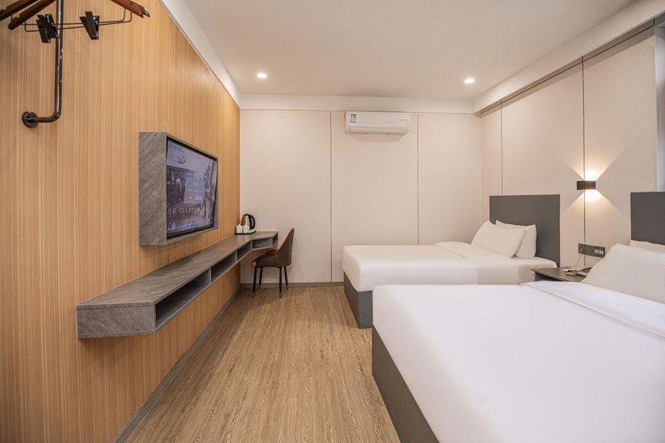 Durian Star Hotel (Nanjing South Railway Station Shuanglong Avenue Subway Station) Hotel in Nanjing