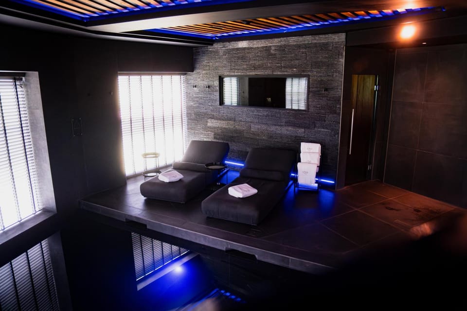 Cave Hotel & Golf Resort Hotel in City of Canterbury