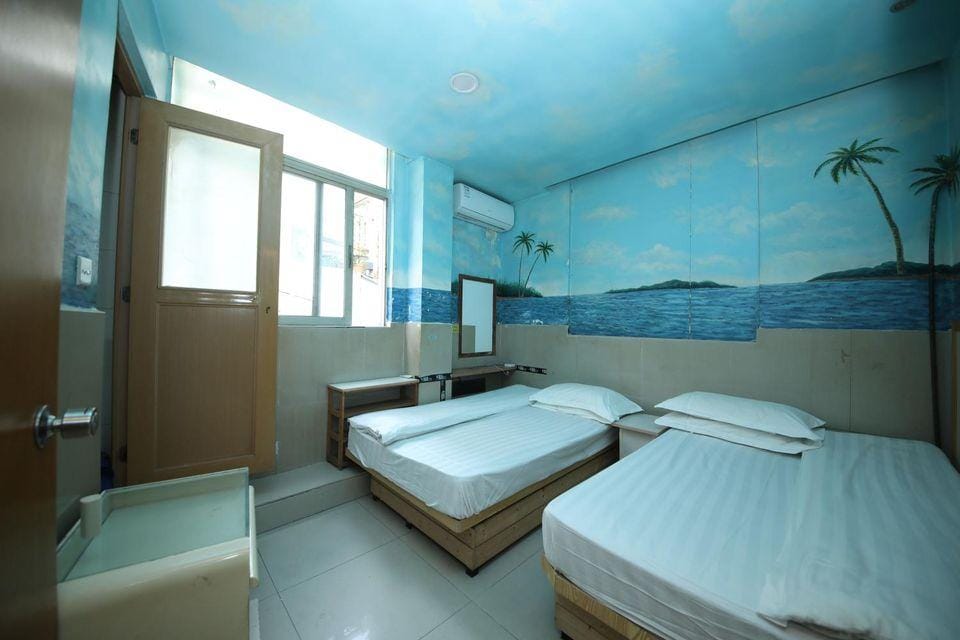 Guestroom