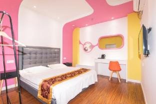 100 Inn Liangpin Hotel (Nanjing South Railway Station Shuanglong Avenue Subway Station) Hotel in Nanjing
