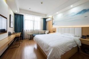 GreenTree Hotel (Wuxi Xizhang Subway Station) Hotel in Suzhou