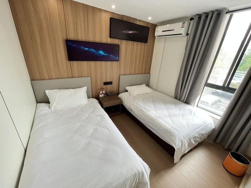 Yueda Hotel (Nanjing Railway Vocational and Technical College Pearl South Road Shop) Hotel in Nanjing