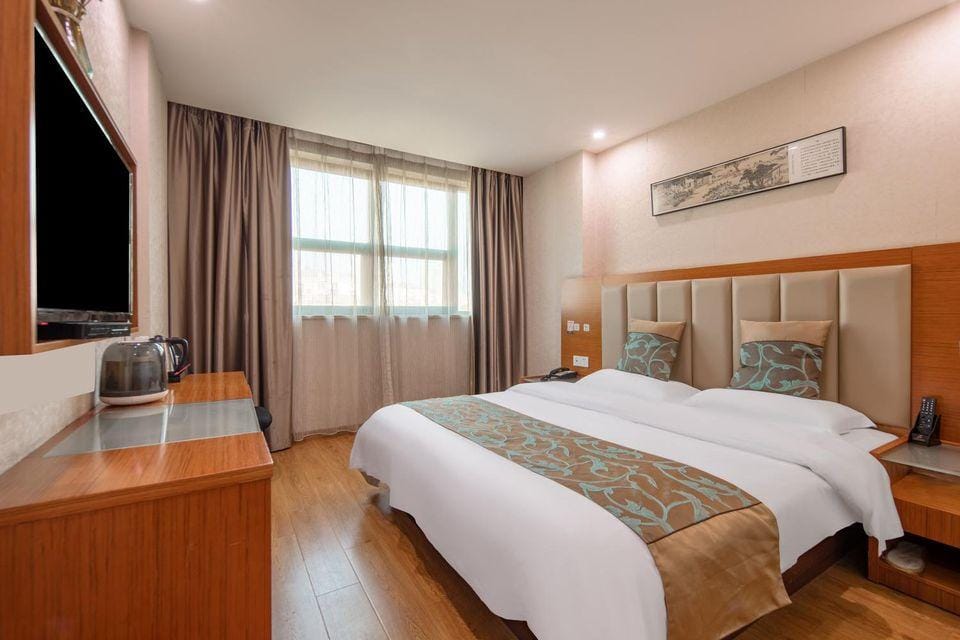 Jian Wei Hotel（Hangzhou Linping Yintai Department Store） Hotel in Hangzhou