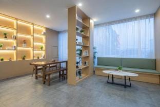Qingmu Hotel (Jiangyin Zhouzhuang Century Avenue) Hotel in Suzhou