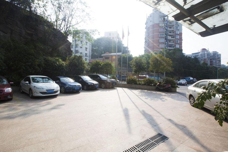 Yi Zhan Hotel Hotel in China