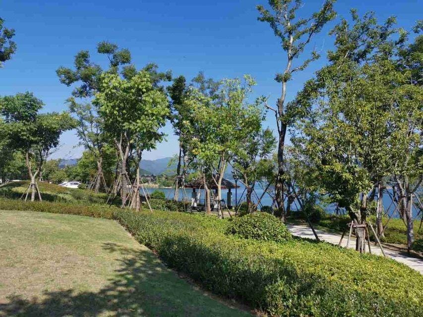 Qiaodaohu Qingxi Resort Hotel in Hangzhou