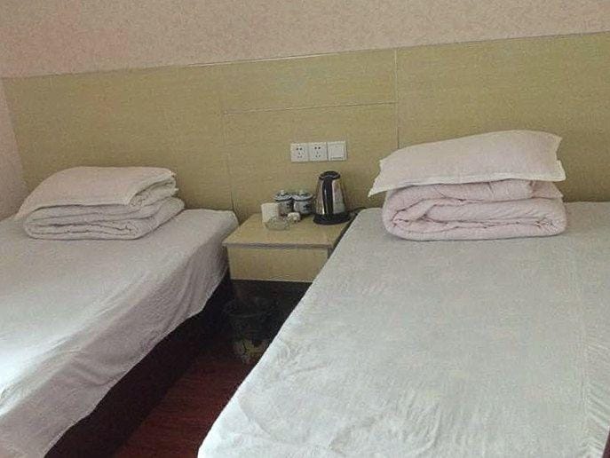 Hello Nanjing Hostel Hotel in Nanjing
