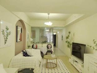 Yimeifan Apartment (Zhongshang Marriott Shanxi Road Branch) Hotel in Nanjing