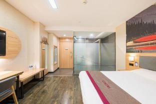 Shankee Hotel (Nanjing Jiangning Higher Education Mega Center Jiaoyuan Subway Station) Hotel in Nanjing