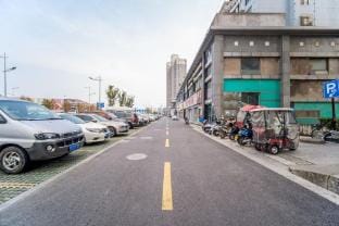 Xinlian Hotel (Xutu Port Subway Station Furniture Expo Center) Hotel in Suzhou