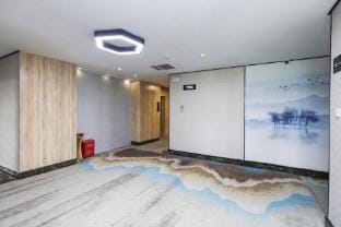 Eastern E-sports Hotel (Nanjing Technological University Subway Station Branch) Hotel in Nanjing