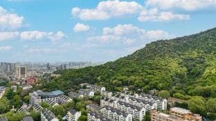 Rezen Buluke Hotel (Banshan Zhongliu Yiyuan) Hotel in Hangzhou