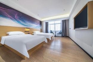 Hangzhou Quanya Hotel (Chengbei Vientiane City Hangxing Road Subway Station) Hotel in Hangzhou