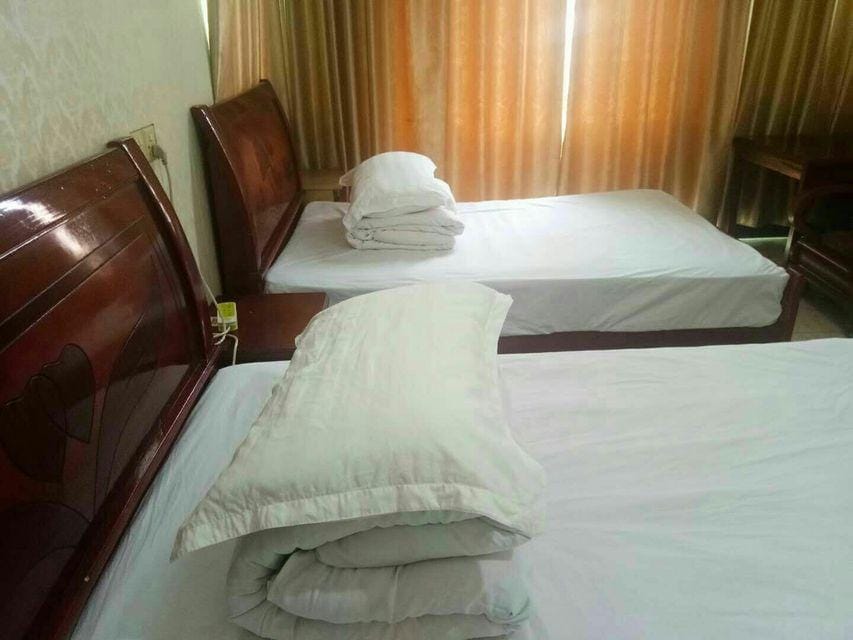 Yuanxinyuan Hostel Hotel in Hangzhou