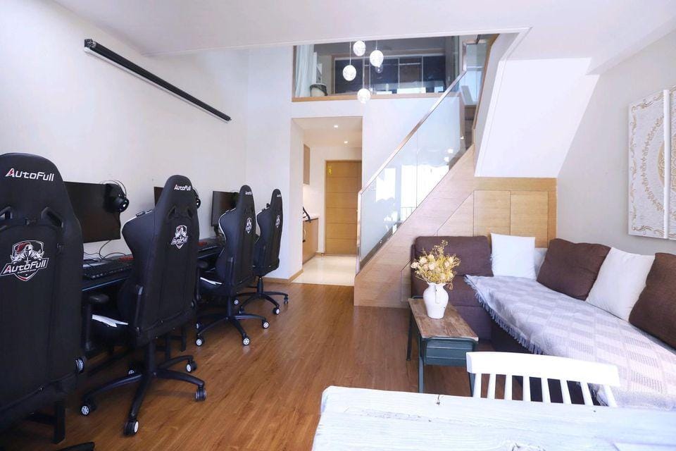 Nanjing South Railway Station ihome E-sports Cinema Apartment Hotel in Nanjing