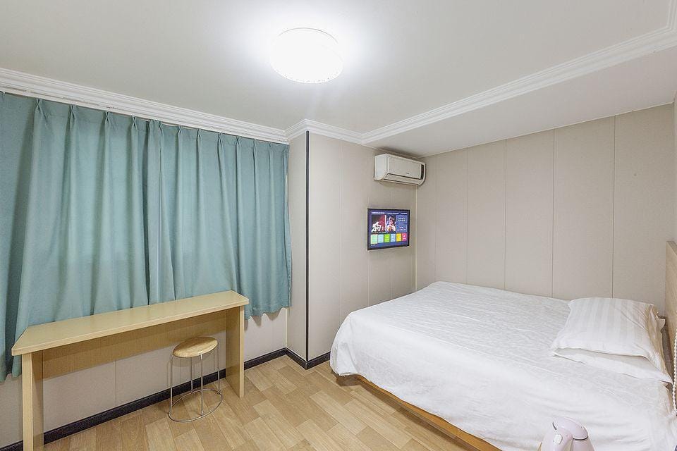 Pudding Hotel (Ningbo Railway Station) Hotel in Zhejiang