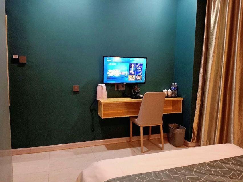 Guestroom