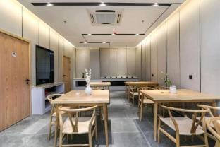 WanYoo Esports Hotel (Nanjing Railway Station Maigaoqiao Subway Station) Hotel in Nanjing