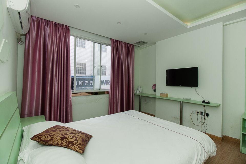 Wuxi Guzhen Business Hotel Hotel in Suzhou