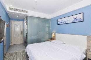 Dongyun Hotel (Xiasha Jiangbin Subway Station) Hotel in Hangzhou