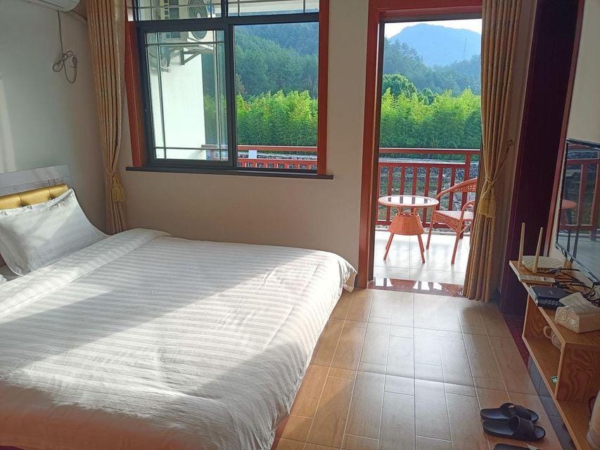 Hangzhou Natural Residence Hotel in Hangzhou