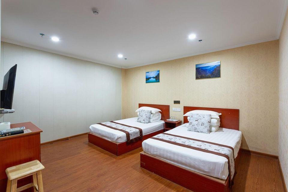 Nanjing All-Time Express Hotel (Andemen Subway Station) Hotel in Nanjing