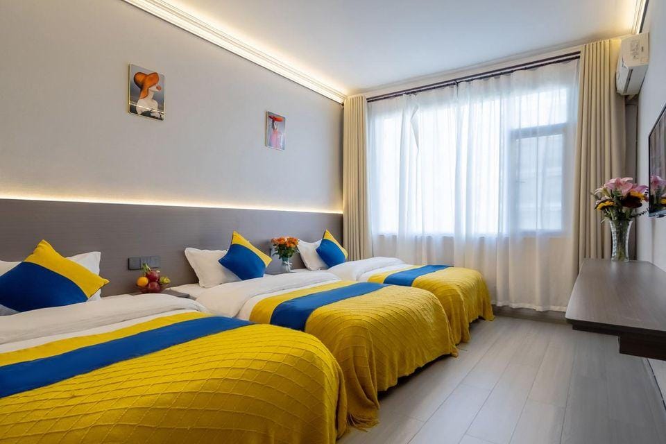 Huating Hotel Hotel in China