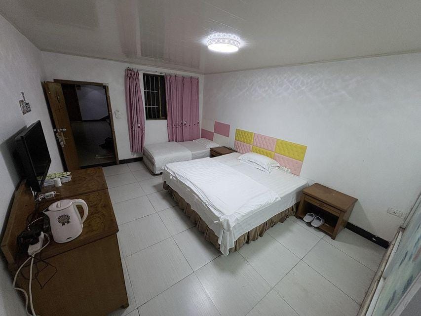 Chongqing Yiyi Hotel Hotel in China