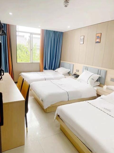 Hangzhou Aolong Business Hotel (Passenger Transport Center Subway Station) Hotel in Hangzhou
