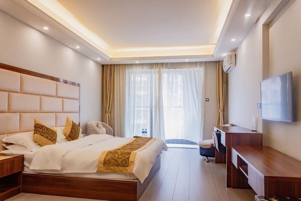 Yunxi Business Hostel Hotel in China