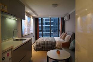 Boting Cinema Hotel (Hangzhou Qibao Garden City Branch) Hotel in Hangzhou