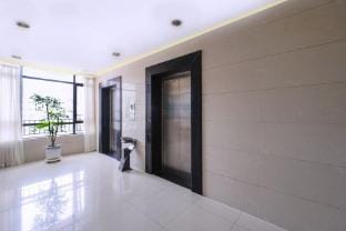 Luoman Hotel (Suzhou Wujiang Tianhong Mall) Hotel in Suzhou