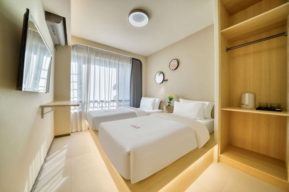 Lilac Cinema Select Apartment (Banshan Mingfu Branch) Hotel in Hangzhou