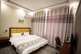 Jian Hang Hotel (Lukou Airport Tongshan Subway Station Branch) Hotel in Nanjing