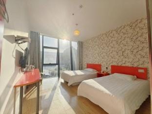 Pod Inn Hotel (Shanghai Hangtou Town Subway Station) Hotel in Shanghai