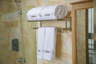 Junyi Chain Hotel (Hangzhou Gongchenqiao East Subway Station Yunhe Shangjie) Hotel in Hangzhou