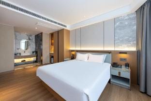 Feishangyun Light Luxury Hotel (Nanjing Forestry University Garden) Hotel in Nanjing