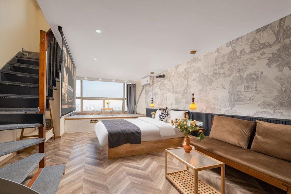 Zhangsu Xinjiekou Loft Movie Homestay Hotel in Nanjing
