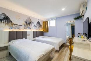 Shihao Business Hotel (Nanjing Xianlin Center Subway Station) Hotel in Nanjing