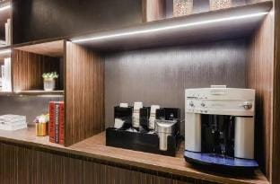 Rujia Superior Cloud Hotel (Wulin Square Shentangqiao Subway Station) Hotel in Hangzhou