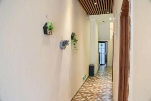 Nanjing Jingyi Hotel Hotel in Nanjing