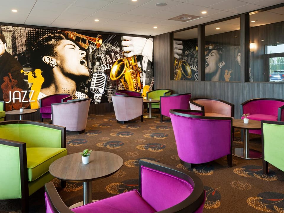 Bar/lounge