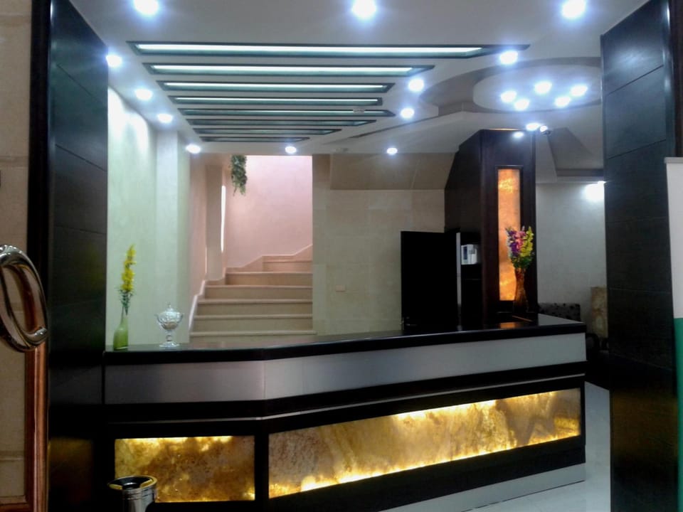 Queen Plaza Hotel Hotel in South District