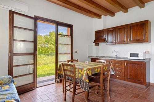La Bettola Tavern Rooms Restaurant Hotel in Tuscany