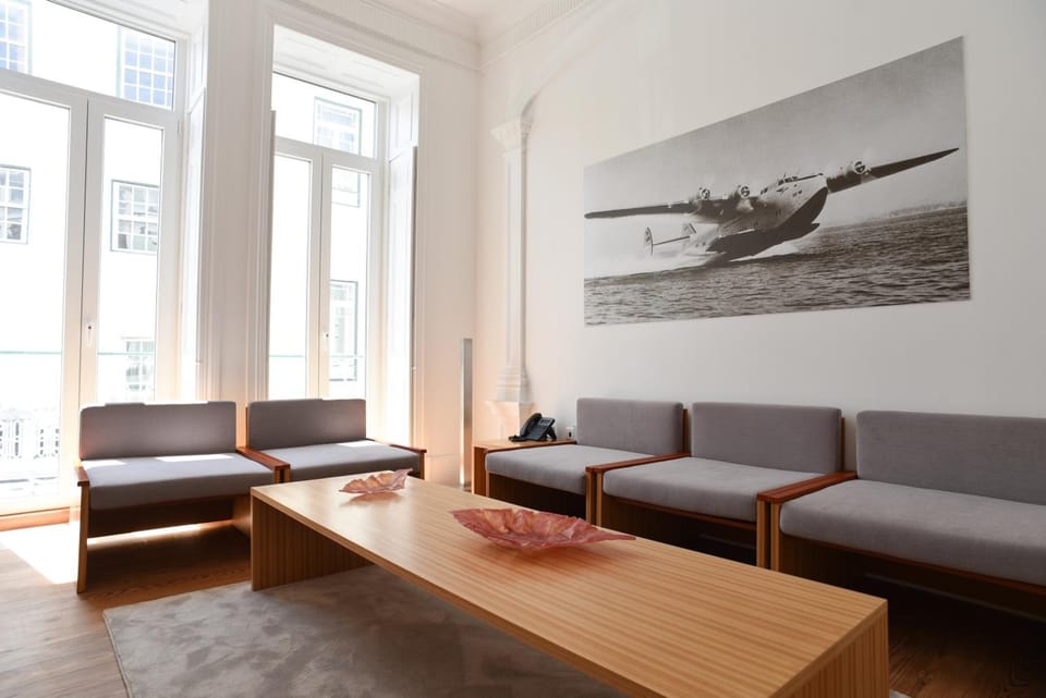 Shared lounge/TV area