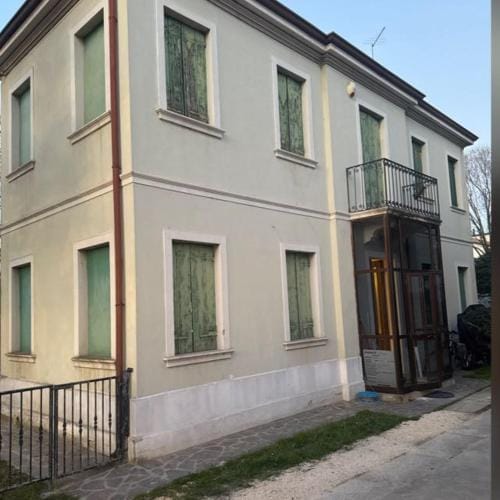 Villa Liberty GHIRADA 1924 Hotel in Treviso